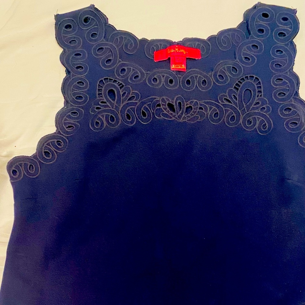 Lilly Pulitzer navy tank top